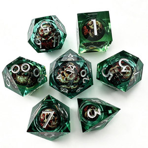 Ensemble de dés polyédriques en résine à bords tranchants, style gothique, rose et crâne rotatifs, pour Dungeons and Dragons - Product Image 4