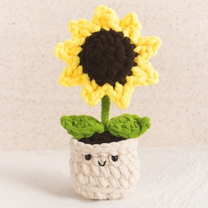 Nuevo producto personalizado: Flor tejida a mano con hilo de barra de hielo, girasol en maceta, decoración de mesa, flor de punto - Product Image 6