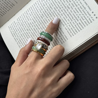 18K Gold PVD-beschichtete Edelstahl Stapelbare Ringe Set mit Naturstein CZ Kristall Wasserdicht Damen Nischen-Vintage-Ringe Geschenk