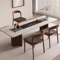 Chaise de restaurant confortable et élégante à une place, avec structure en bois, mobilier commercial