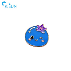 Pin de broche de esmalte de arándano bonito de fruta personalizada, Pin de culo de súper arándano degradado personalizado, Pin de solapa de esmalte duro suave - Product Image 3