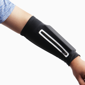 Manicotto Protettivo Sportivo Personalizzato ad Alta Elasticità con Tasca per Telefono, Unisex, Protezione UV - Product Image 5