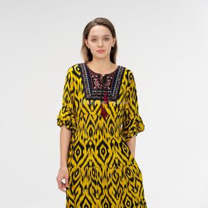 เดรสผ้าฝ้ายพิมพ์ลายโบฮีเมียนลำลองสำหรับผู้หญิง เดรสยาวลายดอกไม้ทอแบบสโมคกิ้ง เป็นมิตรกับสิ่งแวดล้อมและซักได้ มีบริการ OEM - Product Image 2