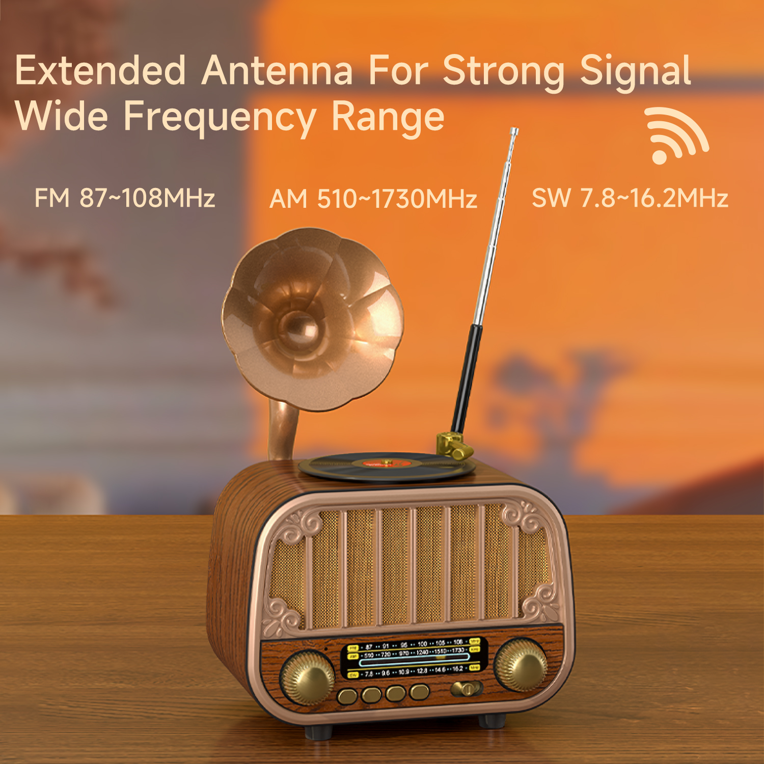 radio vintage with solar panels
