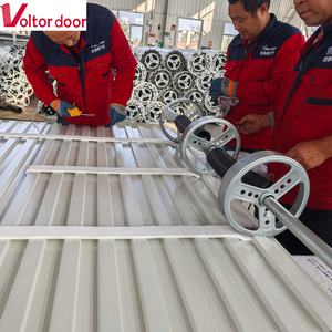 Conteneur <span class=keywords><strong>de</strong></span> stockage insonorisé commercial 10 x 10, <span class=keywords><strong>porte</strong></span> en acier métallique manuelle à enroulement, vente chaude - Product Image 5