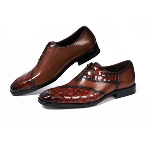 All'ingrosso abito fatto a mano scarpe classiche da <span class=keywords><strong>uomo</strong></span> con lacci <span class=keywords><strong>eleganti</strong></span> moda scarpe da <span class=keywords><strong>uomo</strong></span> per festa nuziale in vera pelle di vacchetta - Product Image 1