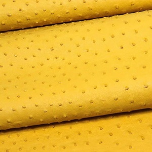 Pelle Sintetica PVC di Alta Qualità con Texture 3D Effetto Struzzo, Spessore 1.3mm, per Borse, Valigie e Decorazioni Sceniche - Product Image 4