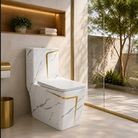 WC en céramique à double chasse, cuvette carrée à motif marbré avec abattant à fermeture douce, équipement sanitaire moderne pour salle de bain