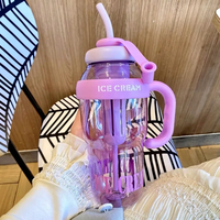 Bouteille d'eau en plastique grande capacité anti-fuite avec poignée et paille pour l'été et les voyages en extérieur