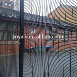 Fabricante ISO9001 muy fuerte valla 8mm x 2 + 6mm x 1 recubierto de PVC cerca de alambre Doble Red - Product Image 1