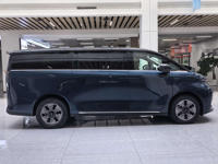 2024 Geely L380 100 kWh MPV électrique LHD Transmission automatique Sièges en cuir Pneus R18 Voiture d'occasion en stock Prix de gros