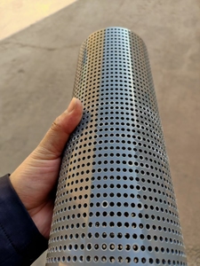 Tuyau en PVC <span class=keywords><strong>perforé</strong></span> de 100 mm (4 pouces) pour drainage - Product Image 4