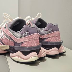 รองเท้าบาสเก็ตบอลลำลองดีไซน์หรู รุ่น 9060 สไตล์ใหม่ ปี 2026 สำหรับฤดูหนาว น้ำหนักเบา เหมาะสำหรับผู้ชายและผู้หญิง ใช้สำหรับวิ่งและกิจกรรมกลางแจ้ง - Product Image 5