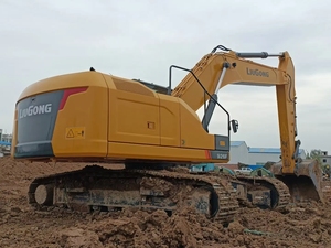 Excavadora de cadenas 926F de 26 toneladas, modelo 2026, de alta resistencia con motor Cummins B6.7, precio económico para venta en canteras y minería - Product Image 2