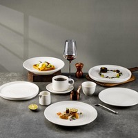 Assiette creuse YAYU en porcelaine moderne, résistante au lave-vaisselle, avec glaçure brillante colorée, fabriquée à la main, cuites à haute température, pour la restauration professionnelle