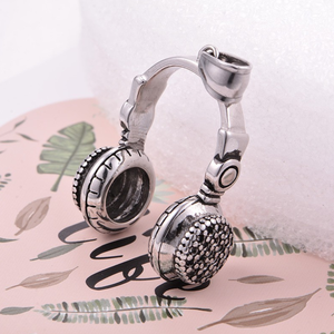 Elegante acciaio inossidabile la <span class=keywords><strong>musica</strong></span> è forgiata Mini auricolari ciondolo personalizzato creativo <span class=keywords><strong>Hip</strong></span> <span class=keywords><strong>Hop</strong></span> tendenza la <span class=keywords><strong>musica</strong></span> è forgiata collana - Product Image 5