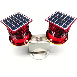 Luz de Obstrucción Solar Autónoma con Doble Luminaria ICAO LIOL FAA L-810, del anochecer al amanecer - Product Image 1