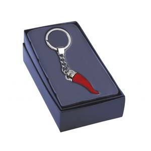 Llavero Rojo con Colgante de Cuerno, Elegante y con Diseño Único - Product Image 2