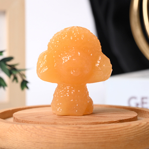 Sculptures d'animaux en pierre naturelle en gros : Adorables sculptures d'ours-chien en calcite jaune pour la décoration intérieure - Product Image 1