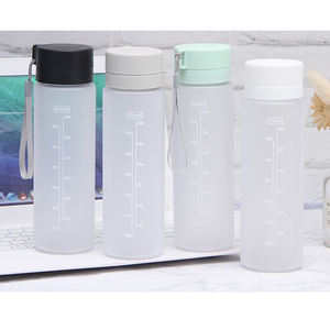 Пластиковая бутылка для воды, 800 мл - Product Image 1