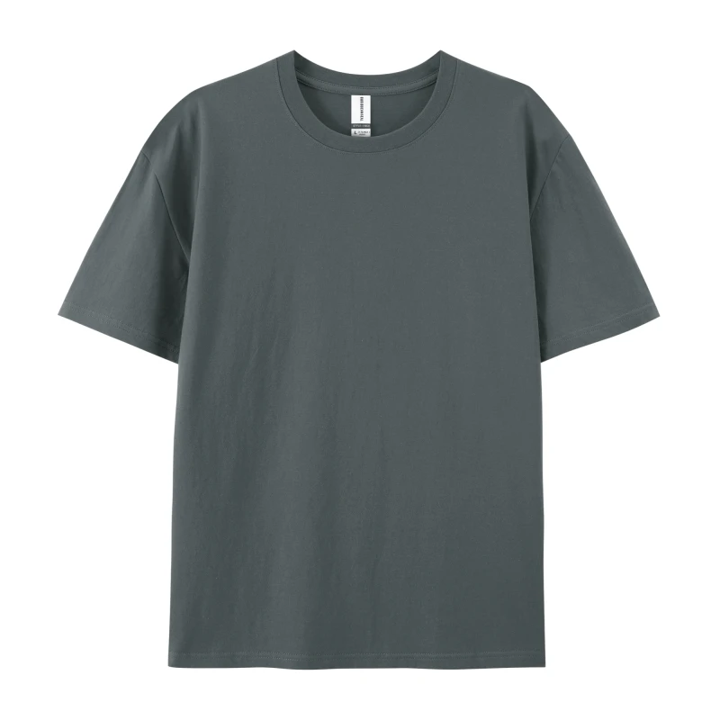 Gris foncé,