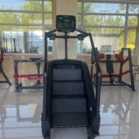 Stepmill Commercial Électrique pour Escalade – Appareil Cardio Professionnel en Acier pour Salle de Sport, Réglable