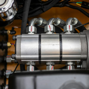 Mini-broyeur d'ingénierie spécial sur roues à essence de type chenillé pour petites usines - Product Image 3