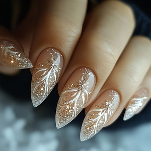 <span class=keywords><strong>Uñas</strong></span> Postizas Elegantes con Diseño <span class=keywords><strong>de</strong></span> Copos <span class=keywords><strong>de</strong></span> Nieve y Brillo Dorado, <span class=keywords><strong>Uñas</strong></span> Acrílicas Largas con Forma <span class=keywords><strong>de</strong></span> Almendra, Base Nude, Reutilizables, para Invierno y Navidad, Cobertura Completa - Product Image 1