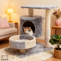 Arbre à chat multifonctionnel avec poteau à gratter en sisal, niche confortable pour chat, plateforme de repos et jouet suspendu pour chats d'intérieur