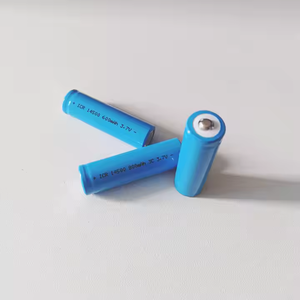 Aparato eléctrico doméstico Batería de capacidad personalizada de litio 3,7 V Cilíndrico Recargable 14500 Célula de batería de iones de litio - Product Image 3