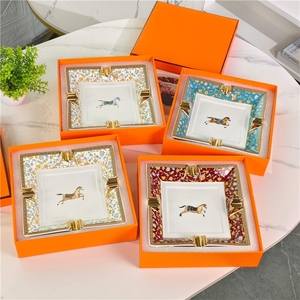 European Retro Home Conference Hall Office Four Port Cigar <b>Ashtray</b> Ceramic Ornament <b>Ashtray</b> - Product Image 1