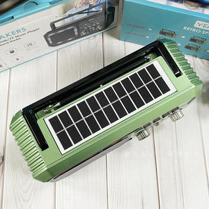 Radio solaire portable d'urgence à manivelle avec lumière colorée FM/AM/SW et batterie externe - Product Image 3