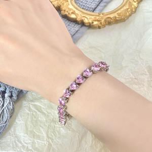 Trending bracciale da donna con cuore rosa e bambino con catena 925 in argento Sterling rosa ghiaccio - Product Image 5