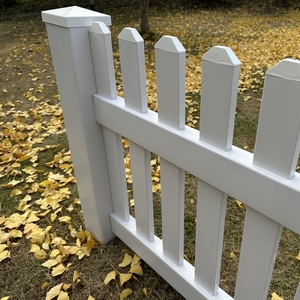 Garde-corps de clôture de jardin en vinyle PVC blanc facile à assembler treillis et portails de 6 pieds Service de modélisation 3D inclus pour l'échange aux États-Unis - Product Image 5