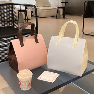 กระเป๋าเก็บความร้อนแบบพกพาสำหรับส่งอาหาร กาแฟ เค้ก ทำจากอลูมิเนียมฟอยล์สีขาวแบบกำหนดเอง ไม่ถักทอ ใช้แล้วทิ้ง - Product Image 1