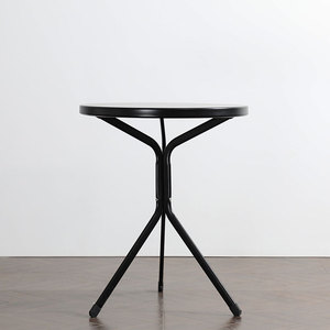 Venta al por mayor de muebles modernos pequeños de hierro negro de metal redondo comedor sillas de <span class=keywords><strong>cocina</strong></span> y mesas <span class=keywords><strong>para</strong></span> cafetería - Product Image 3