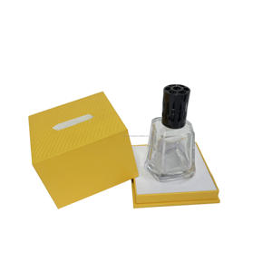 กล่องแข็งแบบเปิดฝาได้สำหรับบรรจุภัณฑ์ครีมทาหน้าและครีมบำรุงรอบดวงตา สีเหลืองเนื้อเนยเคลือบด้าน พร้อมลายนูนและลอกลายแบบ Deboss - Product Image 6