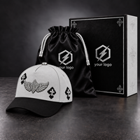 Topi Baseball Snapback Unisex dengan Pinggiran Melengkung, Lapisan Satin Custom, Bordir Manik-Manik Warna Hitam Solid, Emblem Bintang, dan Penutup Kancing yang Dapat Disesuaikan