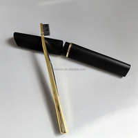 Nouvelle conception, brosse à dents portable emballée individuellement, poils souples en PBT, manches dorés, brosse à dents plaquée or