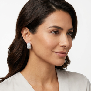 Pendientes de Aro Huggie de Plata de Ley 925 con Diamantes Blancos Redondos de 1.60 Ct, Joyería de Lujo Moderna para Mujer, Venta al por Mayor para Bodas - Product Image 2