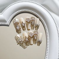 Newby nouvelle collection fait à la main champagne scintillant presse sur les ongles Aura plein strass éblouissant ongles conseils