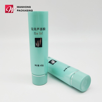 Emballage en tube plastique de 30 ml et 50 ml, couleur personnalisée, avec bouchon à vis haut pour les soins cosmétiques et les trousses de toilette de voyage
