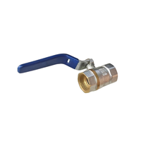 Vanne à boisseau sphérique en laiton durable en gros d'usine précision CNC longue poignée Double filetage interne DN15 vanne d'eau manuelle OEM