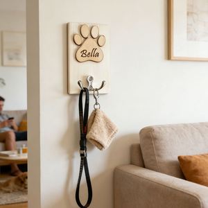 Soporte Personalizado para Correas de Mascotas, Gancho de Madera con Huella de Pata y Nombre Grabado, Organizador de Accesorios para Entrada, para Sombreros, Collares de Perro y Llaves - Product Image 3