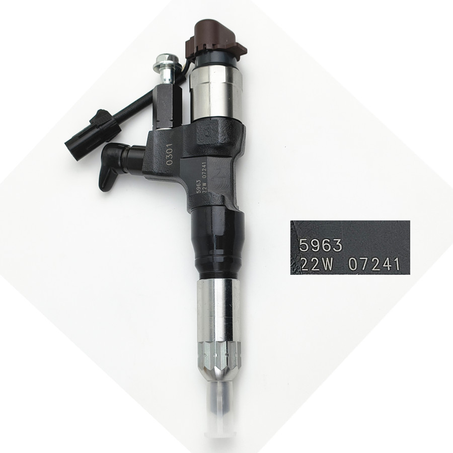 High Performance Common Rail Injector 095000-5963 Diesel Injector 23670-E0300 for HINO