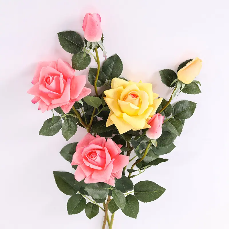 ดอกไม้ยางเทียมดอกกุหลาบดอกเดียวสัมผัสได้จริงสำหรับตกแต่งงานแต่งงาน