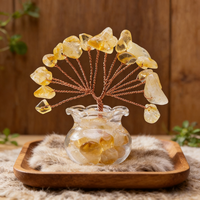 En gros, Arbre de la prospérité coloré fait main en cristal naturel poli et éclats de cristal brut, avec base en bouteille de verre, Arbre de la mode