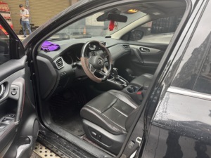 Nissan <span class=keywords><strong>Qashqai</strong></span> 2.0L CVT Luxe <span class=keywords><strong>2021</strong></span> – Véhicules d'occasion en gros de Chine - Product Image 3