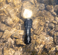 Lampe de poche LED de plongée étanche IPX8 à haut lumen DL30, rechargeable, en alliage d'aluminium, longue durée de fonctionnement, interrupteur à commande magnétique