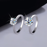 NORELLE 2025 Cincin Tunangan Klasik Empat Cakar Trendy 0.5-2 CT Moissanite Cincin Pernikahan Perak Sterling 925 untuk Wanita Hadiah